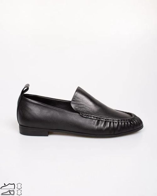 Women Black Leather Loafer N903213002