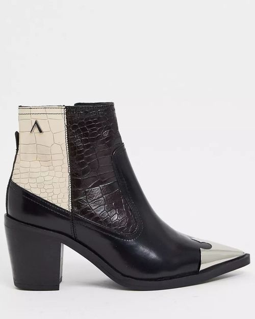 Women Multicolor Leather Boot IN21223223