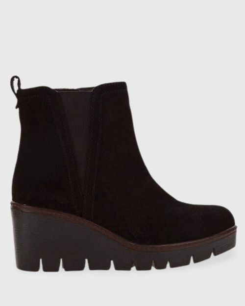 Women Black Leather Boot IN2013000
