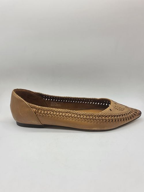 Women Brown Leather Bellie IN22361361