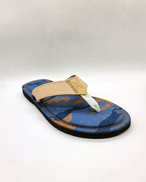 Men Blue Leather Slipper IN22378378