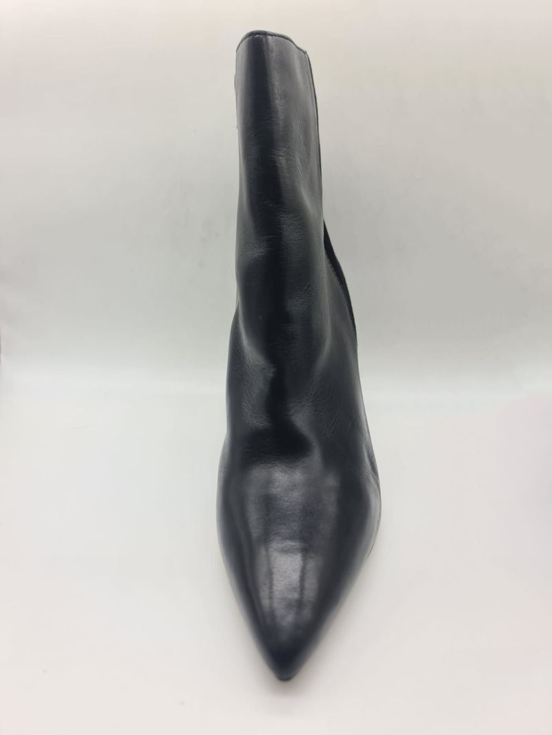 235e7ed5-aeea-4ca5-8fff-d5463efc