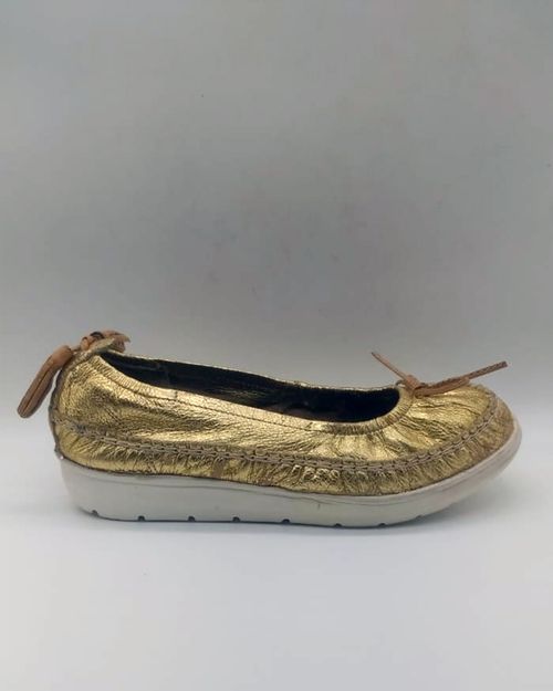 Women golden Leather Ballies IN22419419